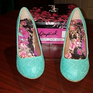 Qupid Mint Lace 4" Heels